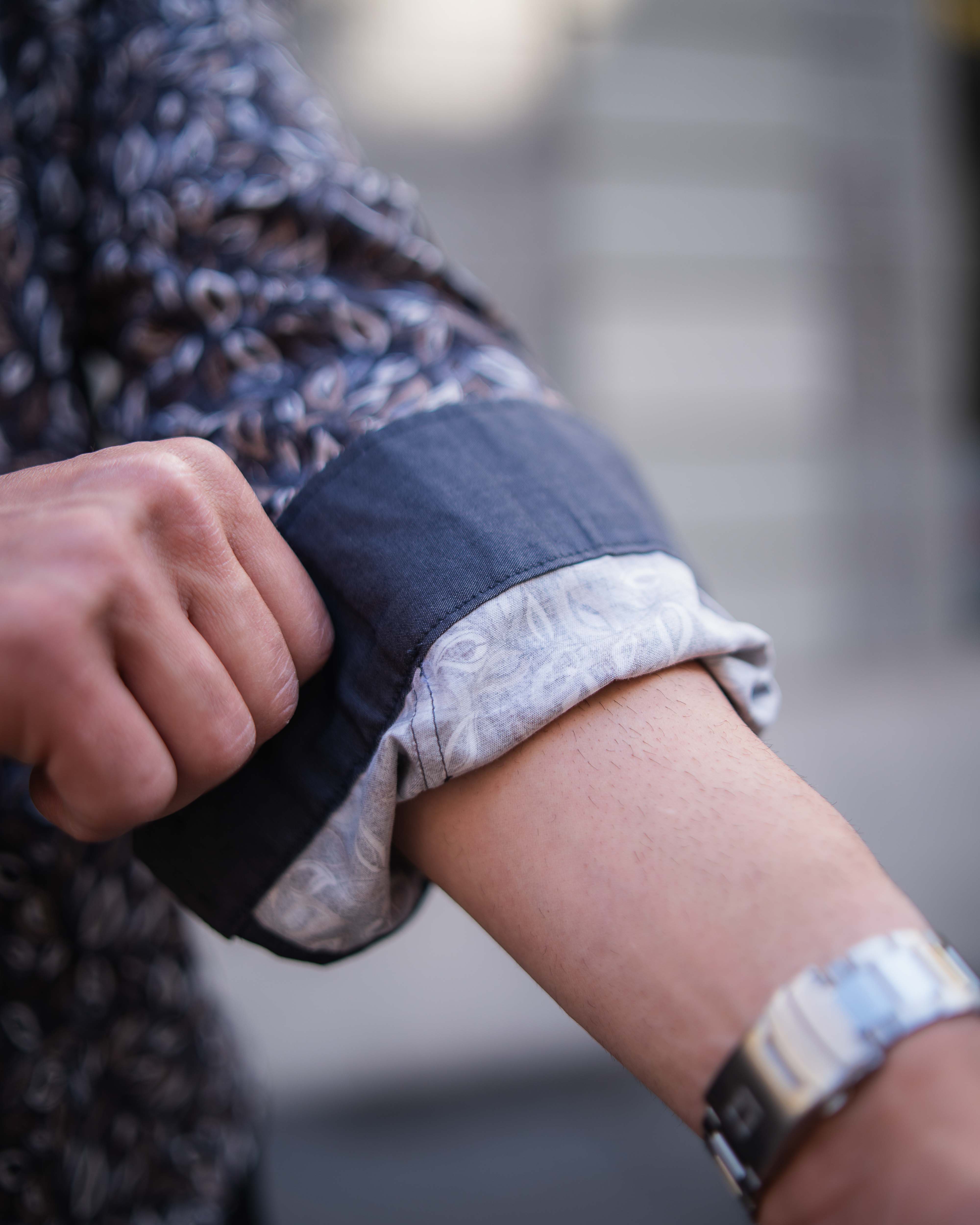 Freizeithemd mit Grafikprint in Braun (Art. 2722-C)