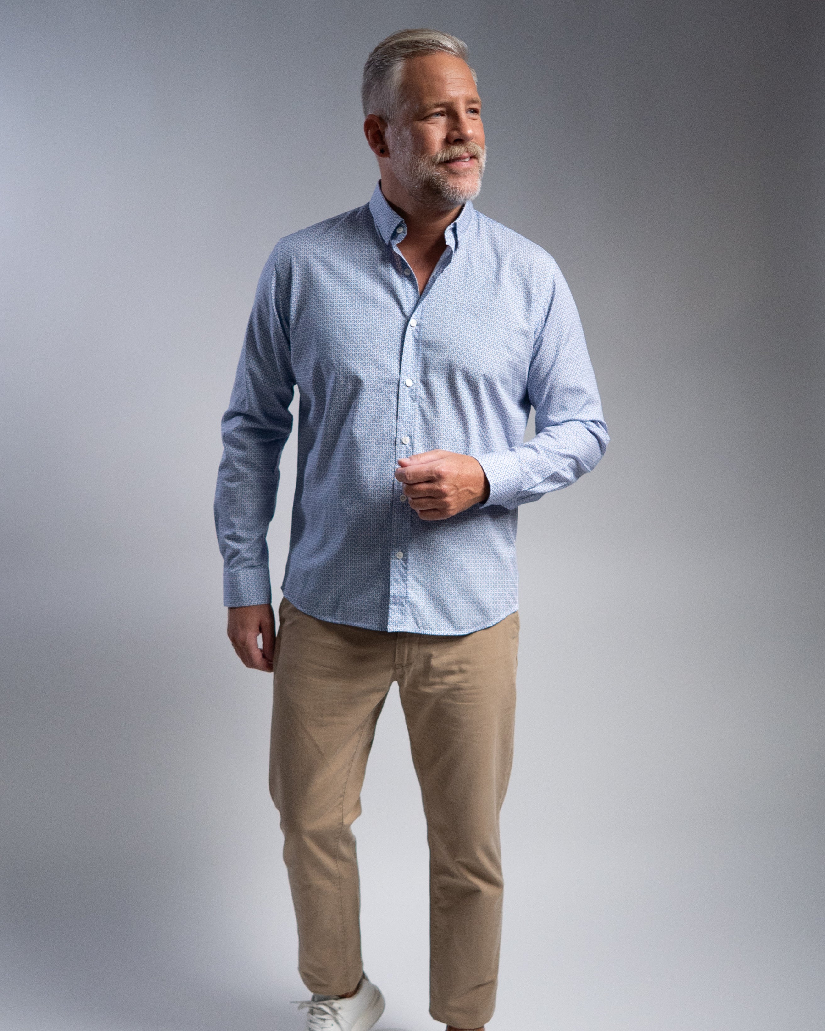 Casual shirt with blue graphic print (Art. 2514-C)
