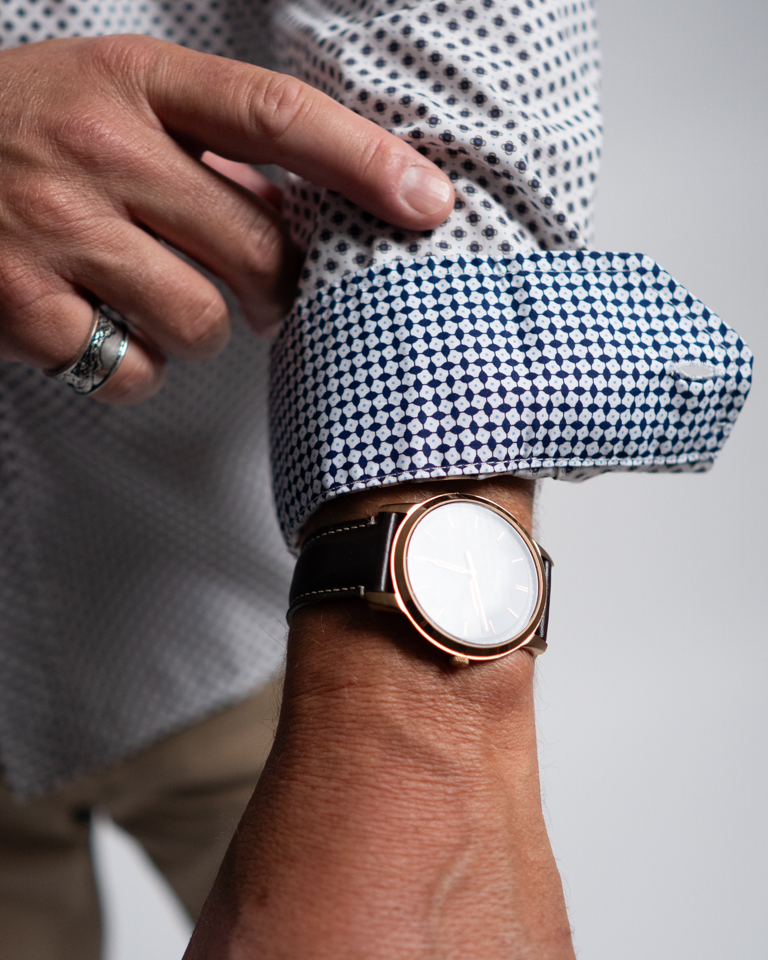 Casual shirt with minimal print brown/blue (Art. 2417-C)