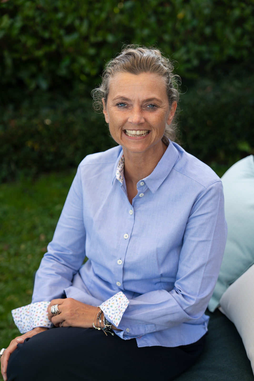 Blouse SOPHIE avec motif imprimé dans le col et les poignets en bleu (art. 2155D-S)