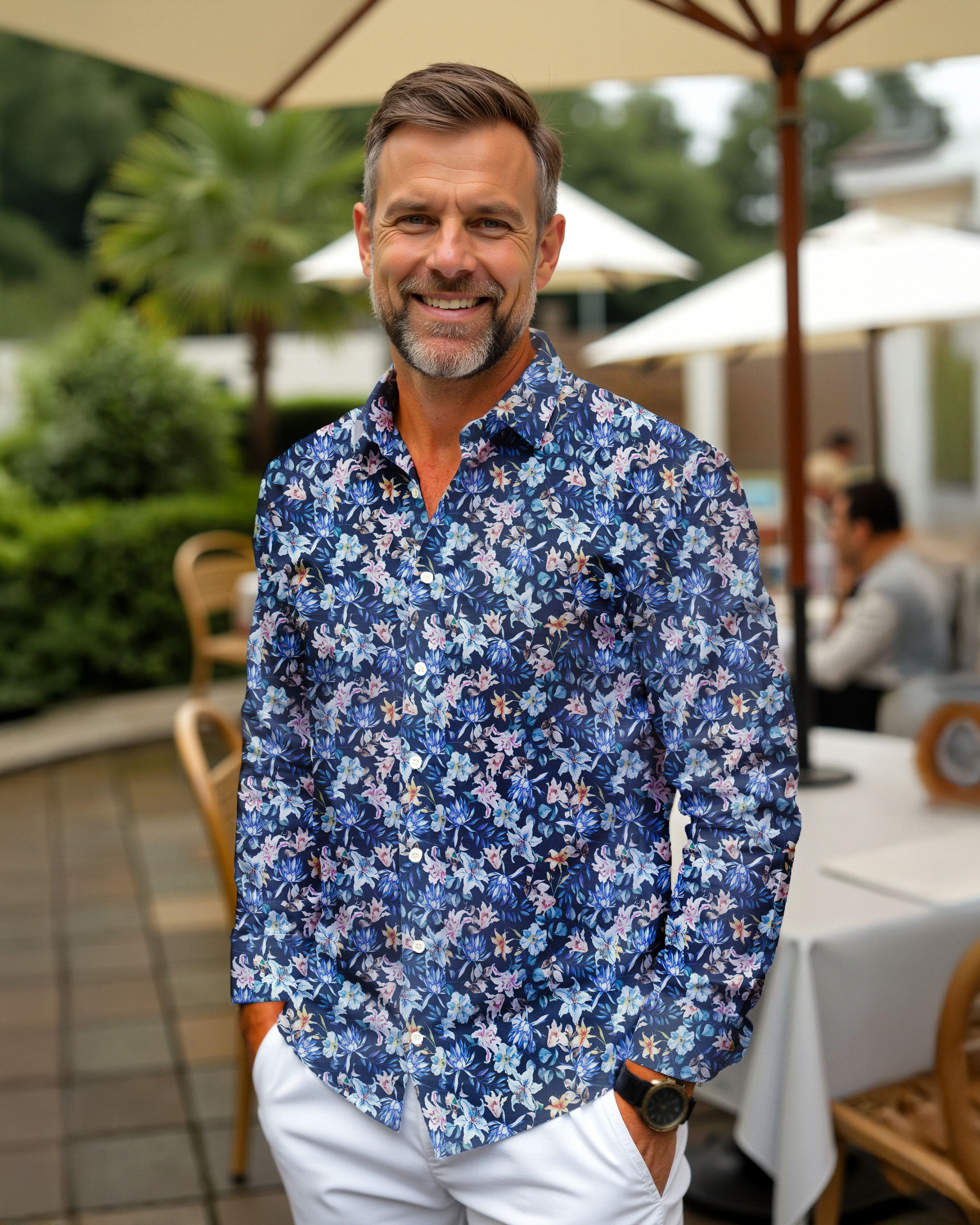 Chemise décontractée avec imprimé floral en marine (art. 2501-C)