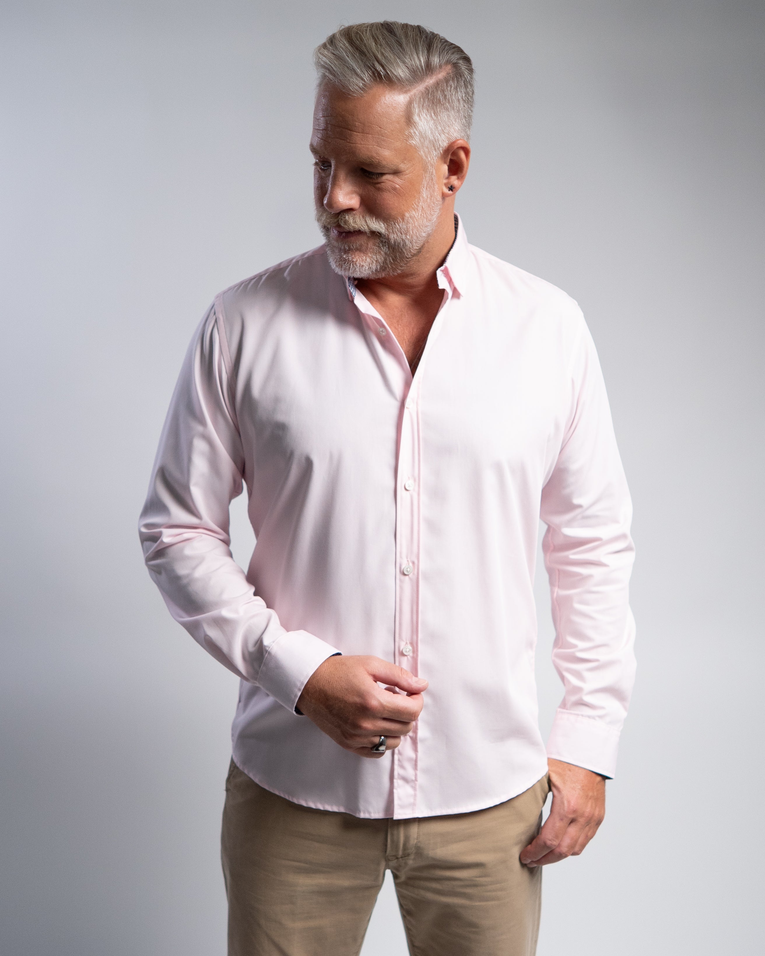 Chemise décontractée facile à repasser avec motif imprimé dans le col et les poignets en rose (art. 1015-C)