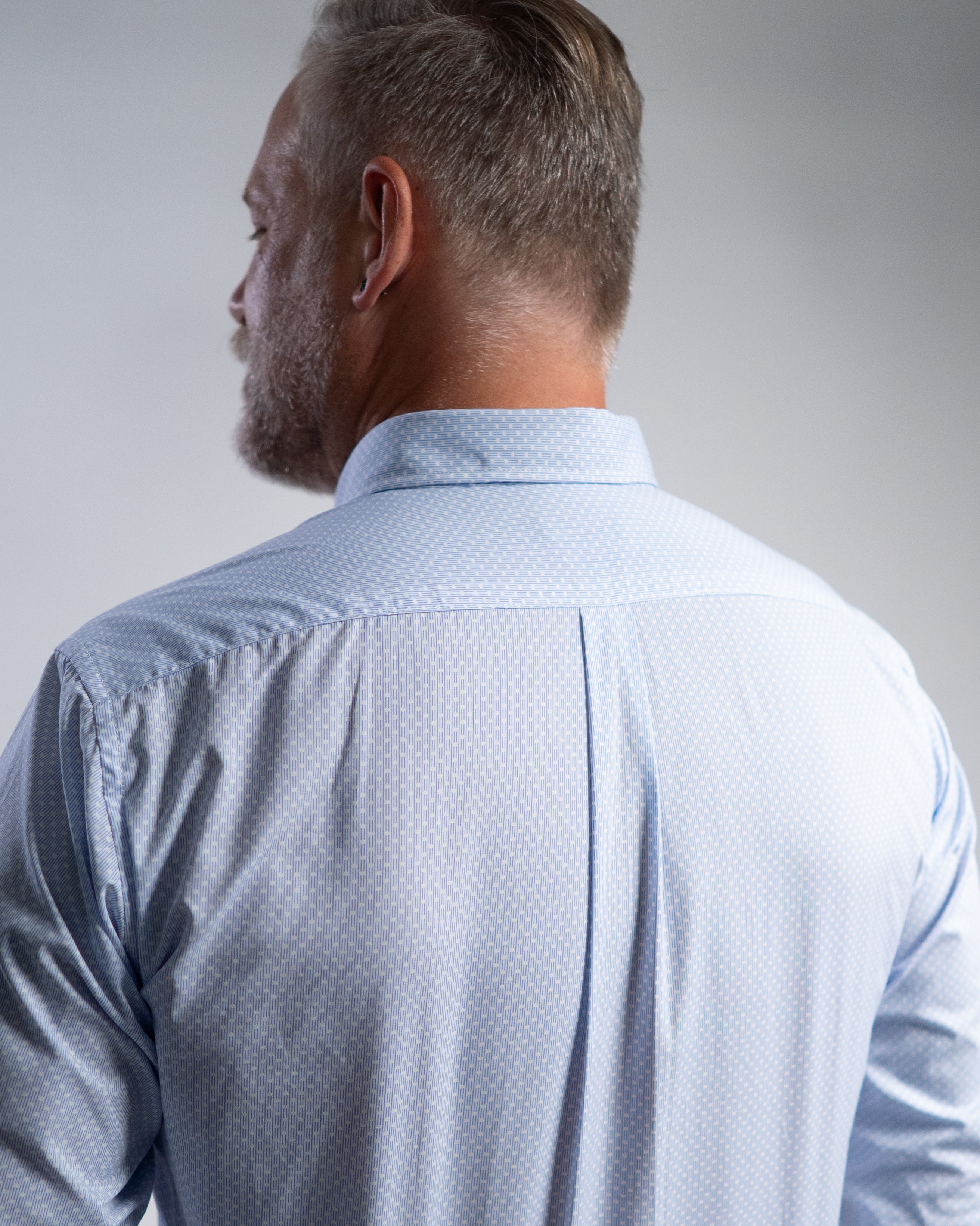 Casual shirt with minimal print light blue (Art. 1163-C)