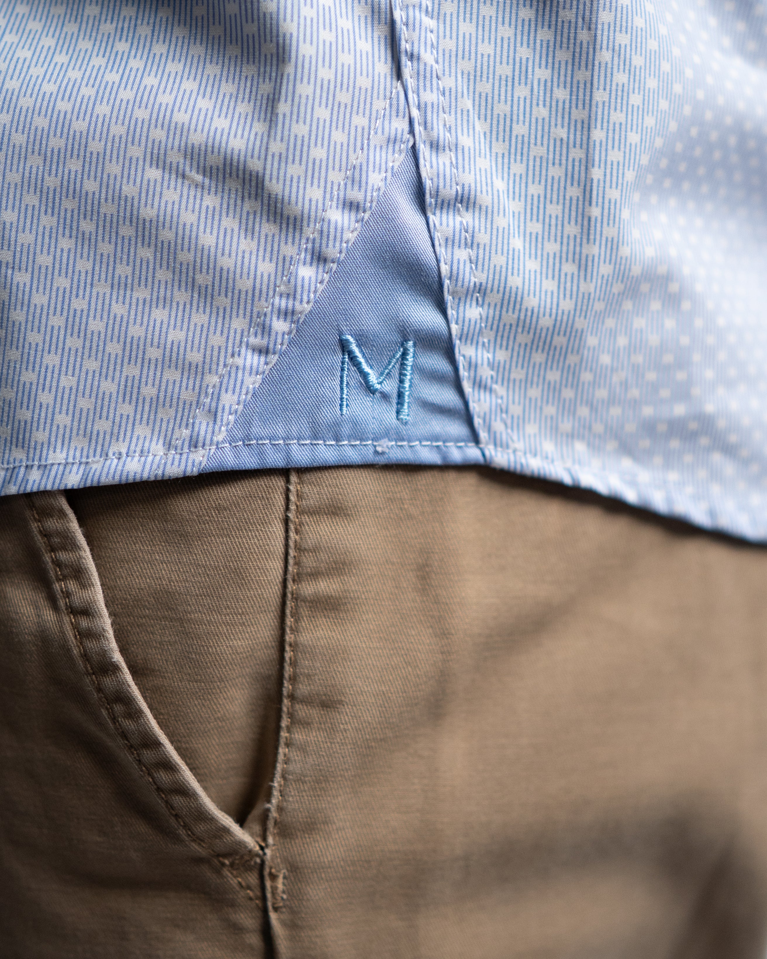 Casual shirt with minimal print light blue (Art. 1163-C)
