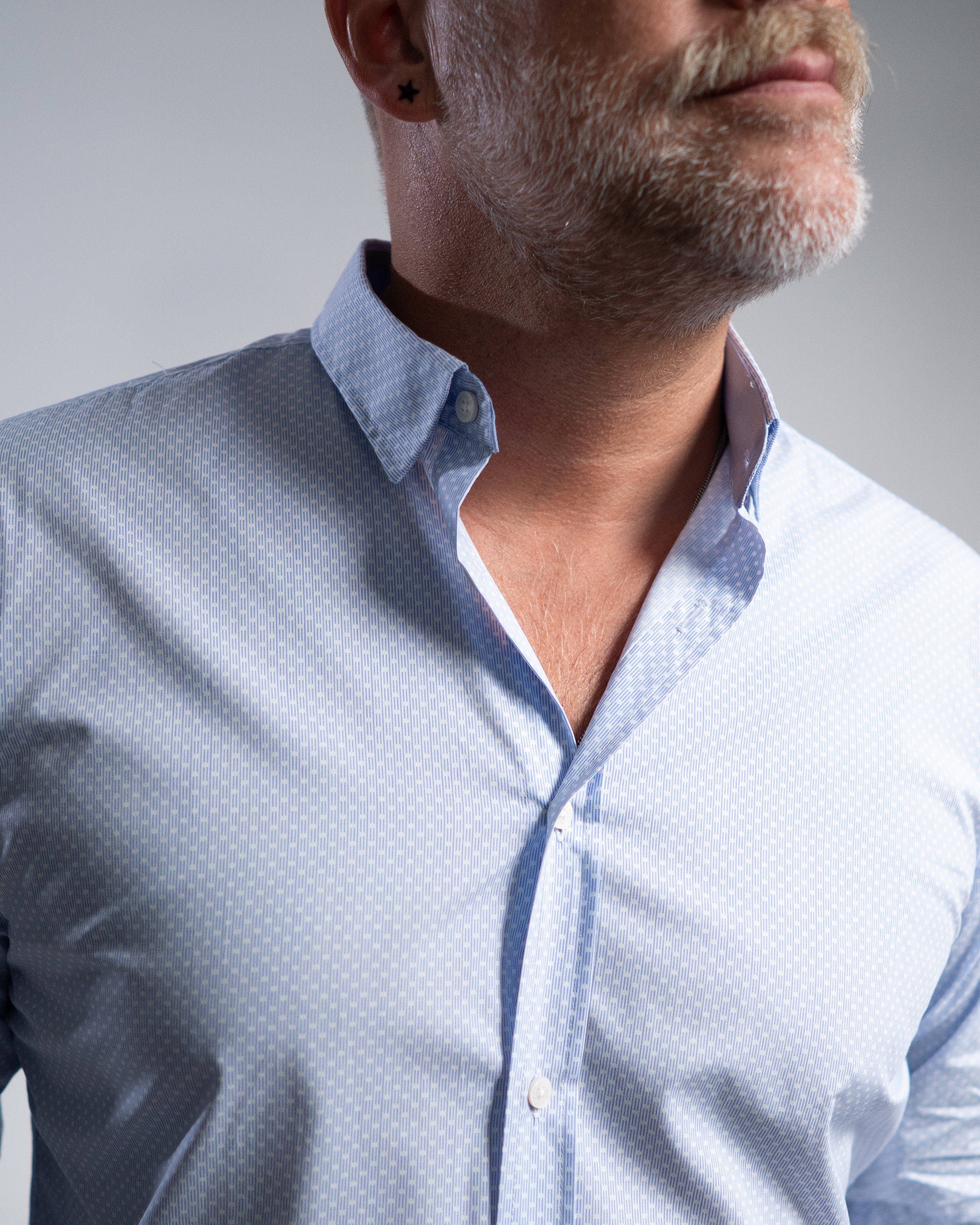 Casual shirt with minimal print light blue (Art. 1163-C)