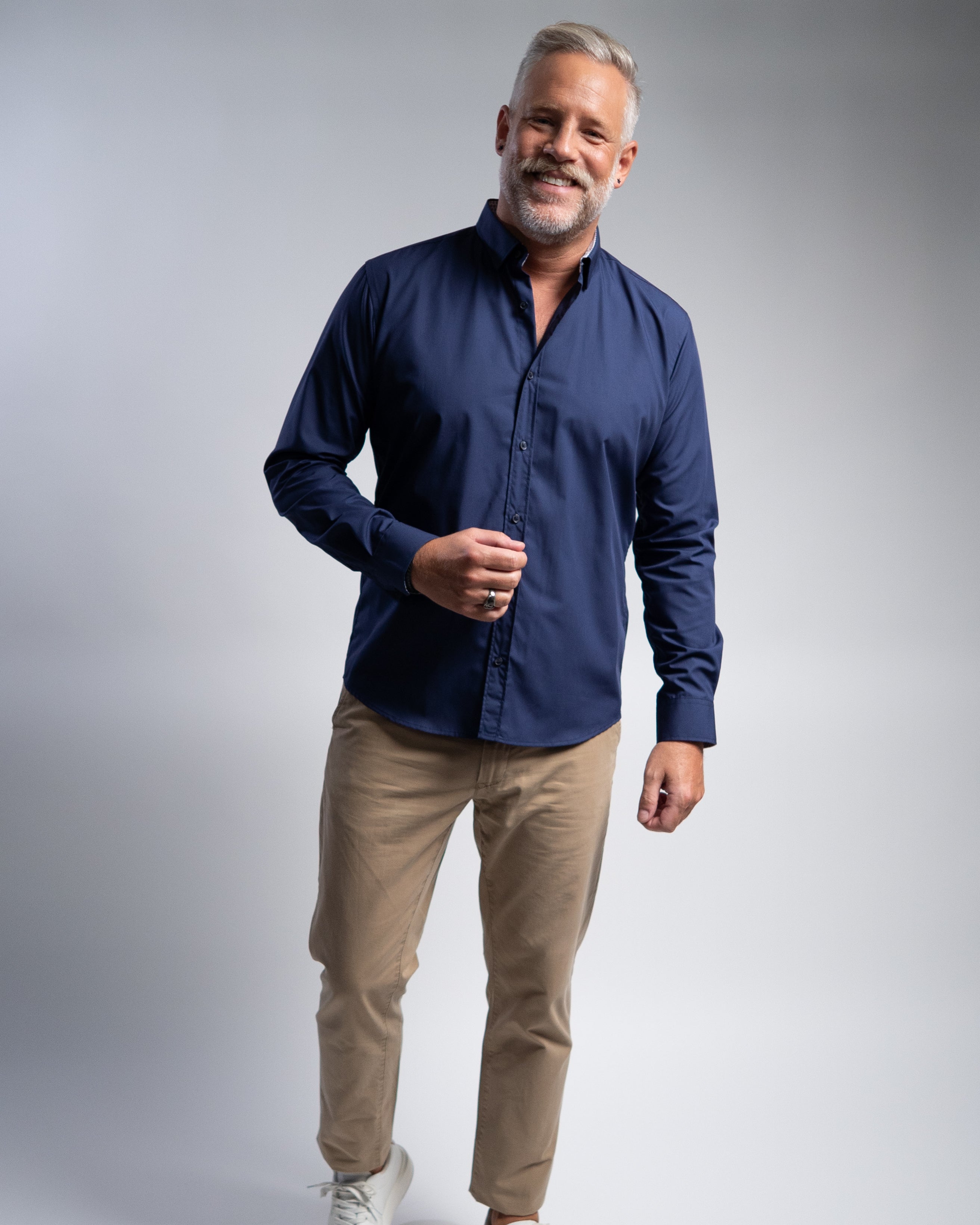 Easy-iron casual shirt with print pattern in collar and cuff in dark blue (item 1013-C)