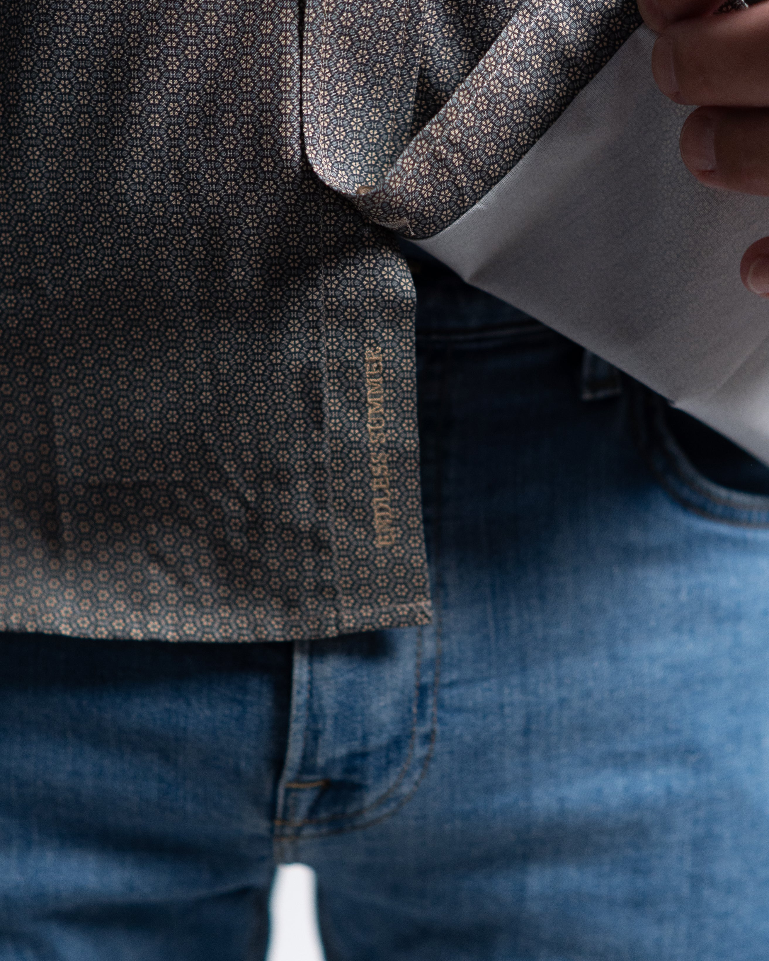 Casual shirt with graphic pattern brown/beige (Art. 2237-C)