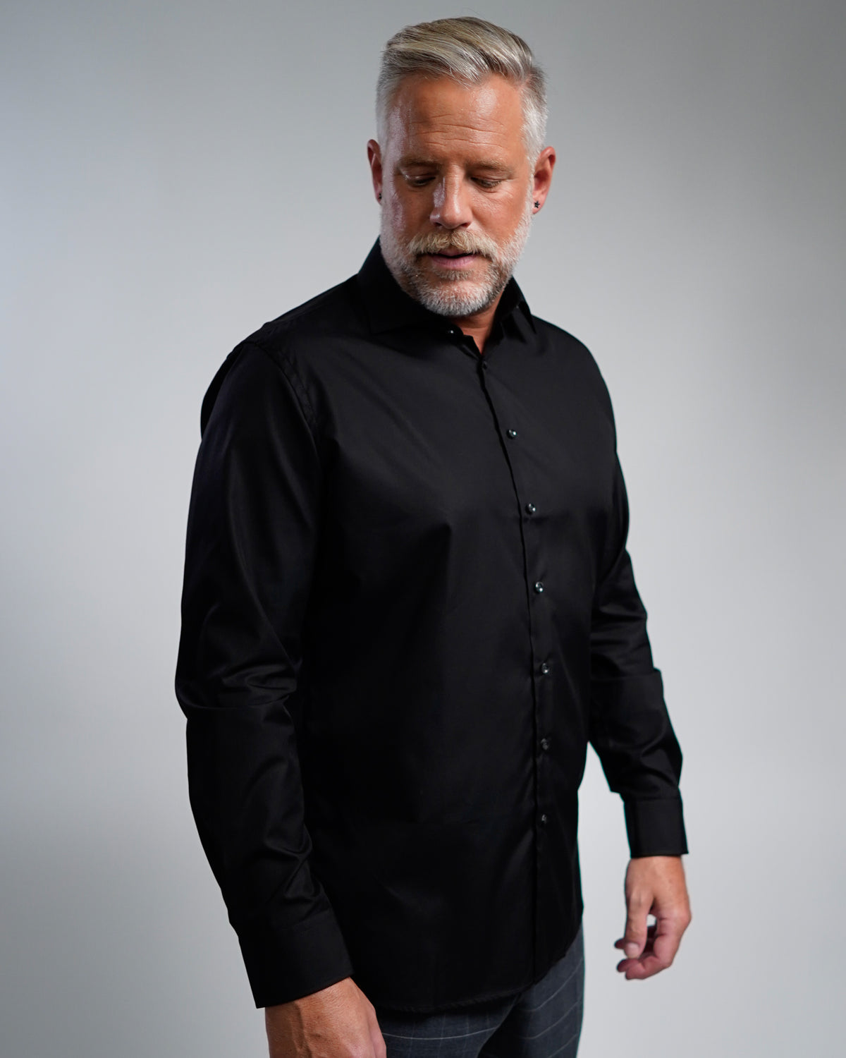 Non-iron business shirt black (Art. 1003)