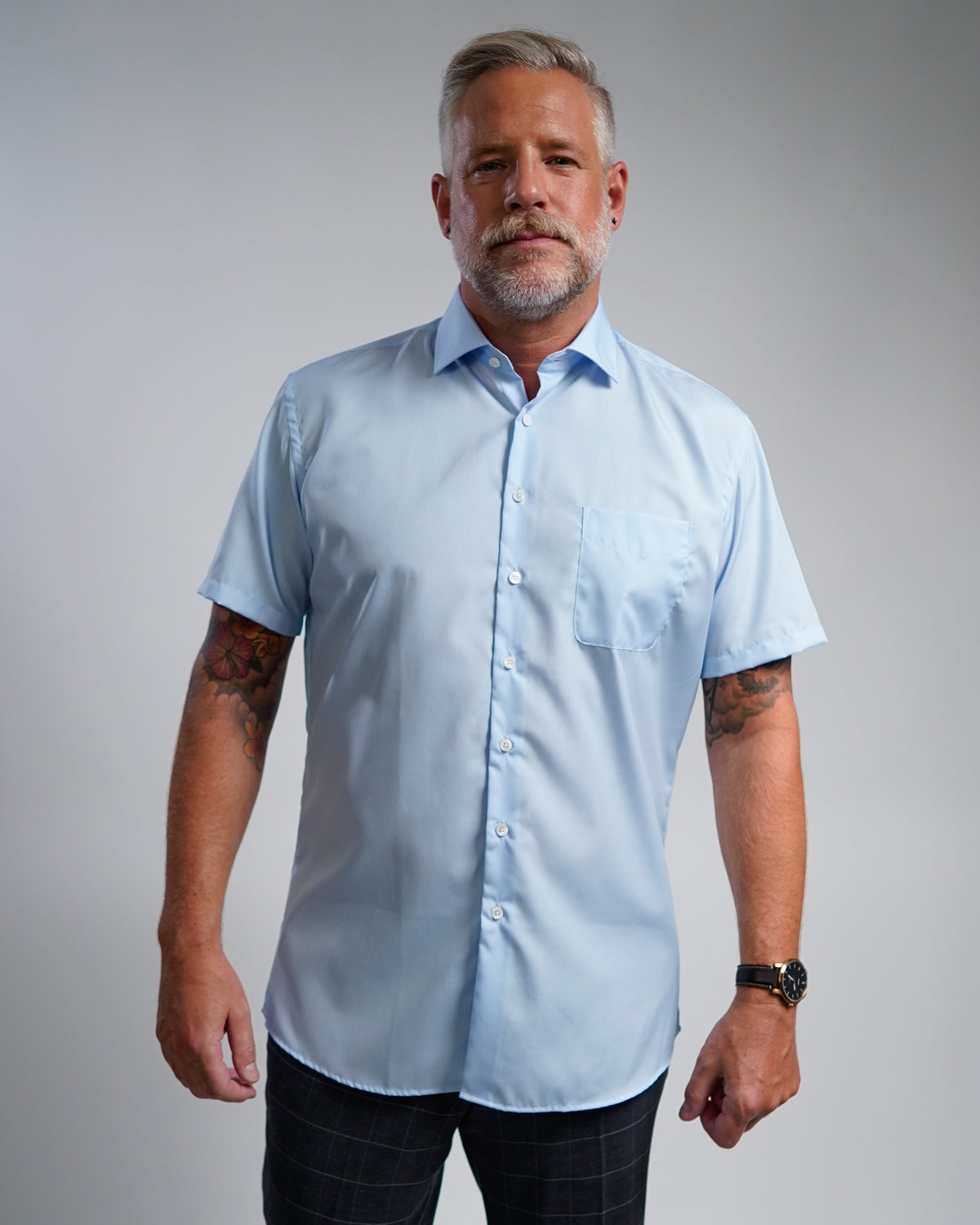 Non-iron business shirt light blue modern fit (straight cut / Art. 1002-M-KA)