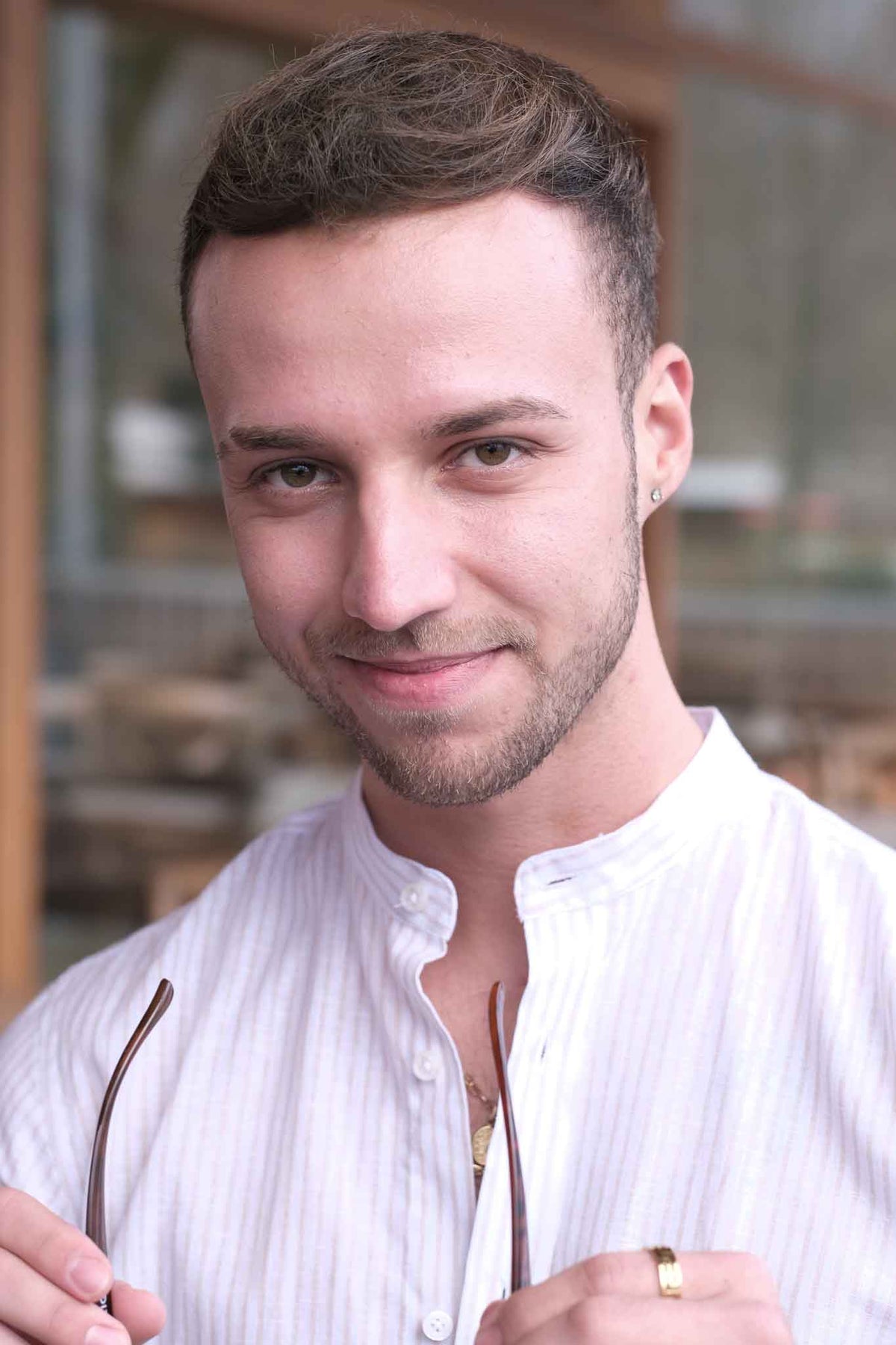 Linen shirt with stripes in beige and stand-up collar (Art. 2261-C-SK)