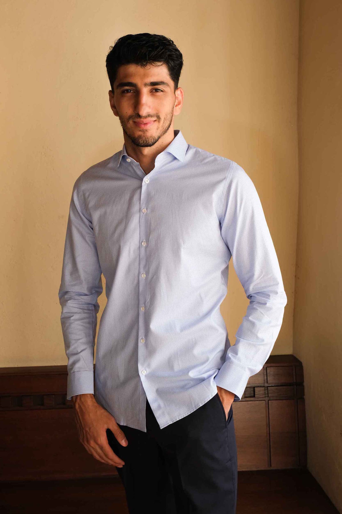 Chemise en sergé de haute qualité à carreaux moyens bleu clair Modern Fit (coupe droite)