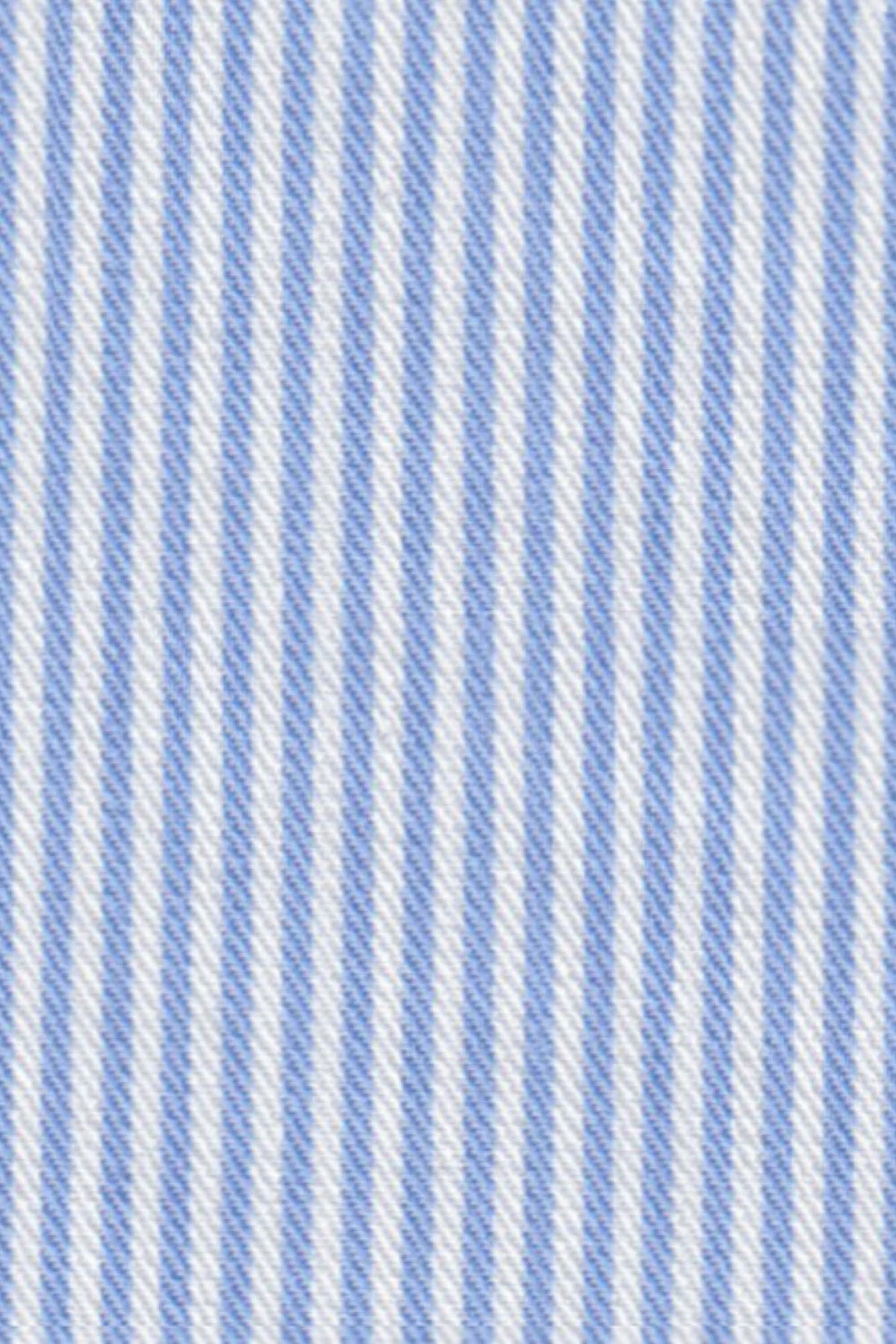 Chemise en sergé de haute qualité à rayures bleu clair Fitted (coupe étroite)