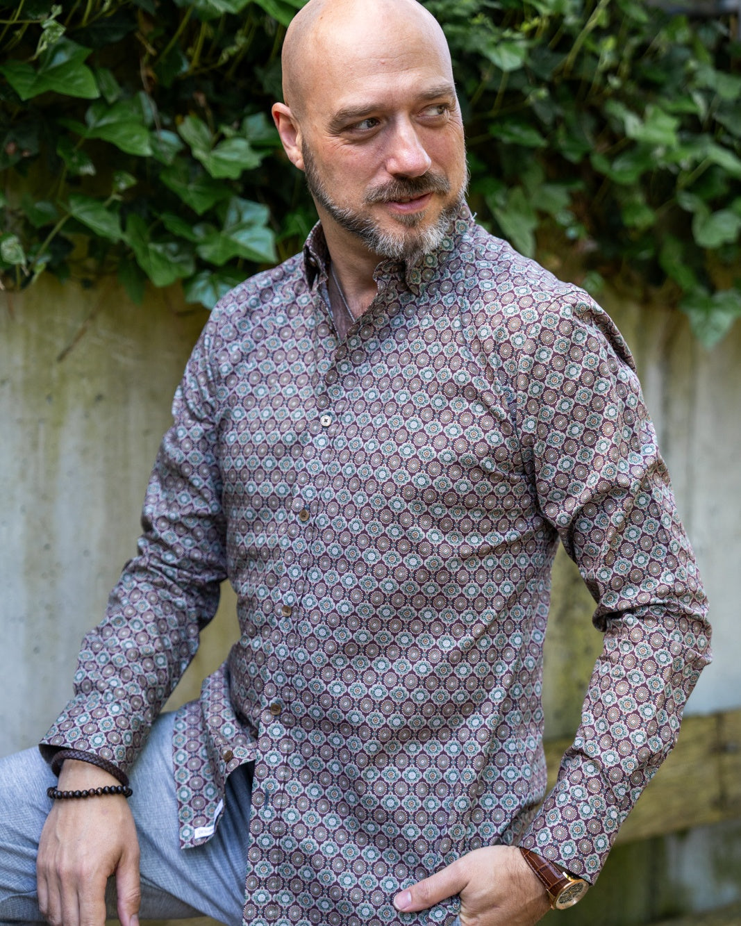 Casual shirt with graphic print Bordeaux (Art. 2322-C)